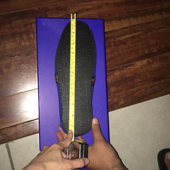 NEW IN BOX Men’s Vreza stylish leather loafers - Picture 8 of 8